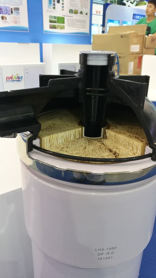 1754465423203446.jpg 超濾膜膜絲.jpg