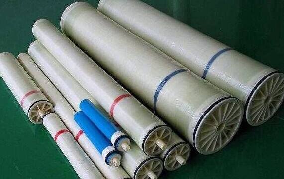 納濾膜和ro膜有什么區(qū)別？-藍(lán)膜