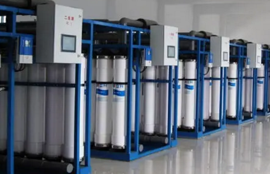 立升超濾凈水設(shè)備使用壽命-藍(lán)膜