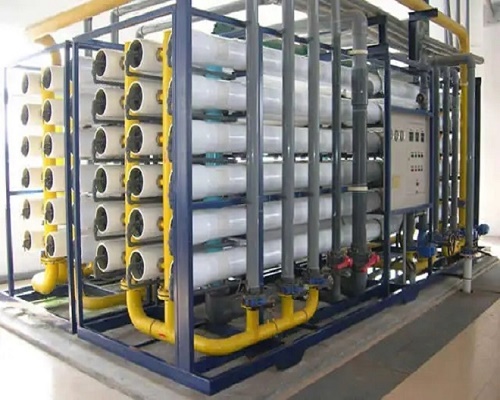 反滲透超純水設(shè)備的制備率怎么樣？-藍(lán)膜