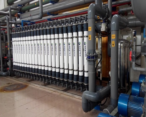 超濾設(shè)備怎么選購比較靠譜？-藍膜