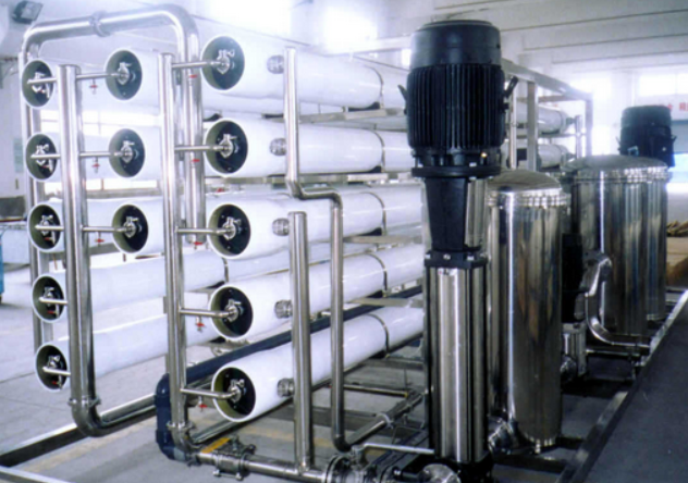 二級(jí)反滲透設(shè)備的優(yōu)勢(shì)特點(diǎn)-藍(lán)膜