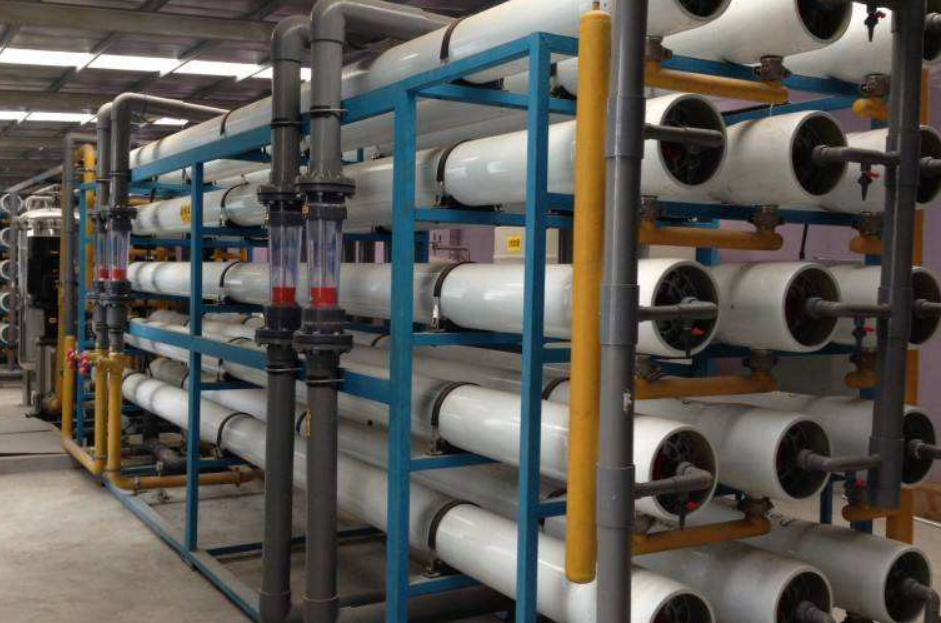 純水反滲透膜單支產(chǎn)水多少？-藍(lán)膜